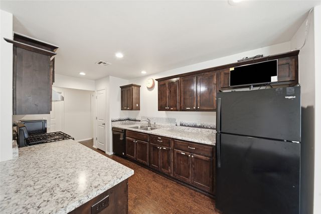 2542 E Archer Street, Tulsa, OK 74110