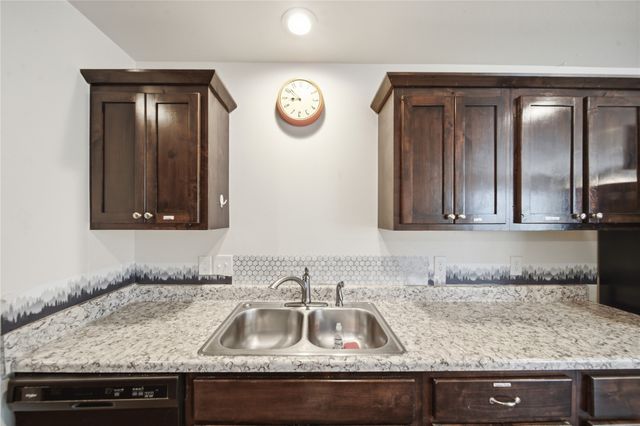 2542 E Archer Street, Tulsa, OK 74110