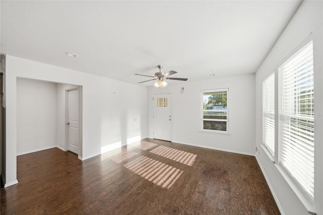 2542 E Archer Street, Tulsa, OK 74110