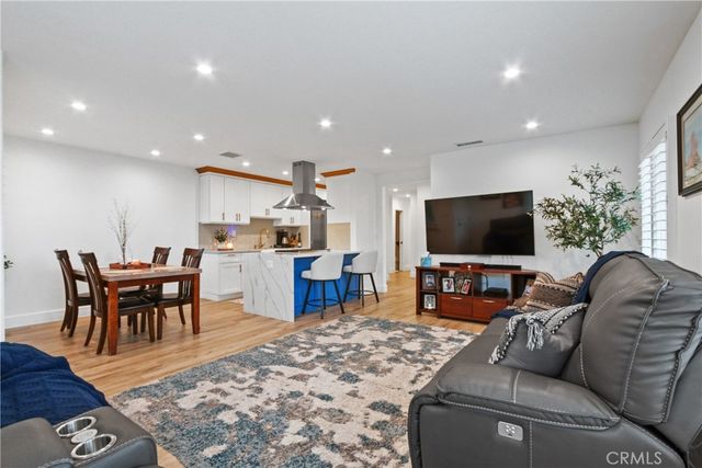 719 Oro Terrace, San Pedro, CA 90731