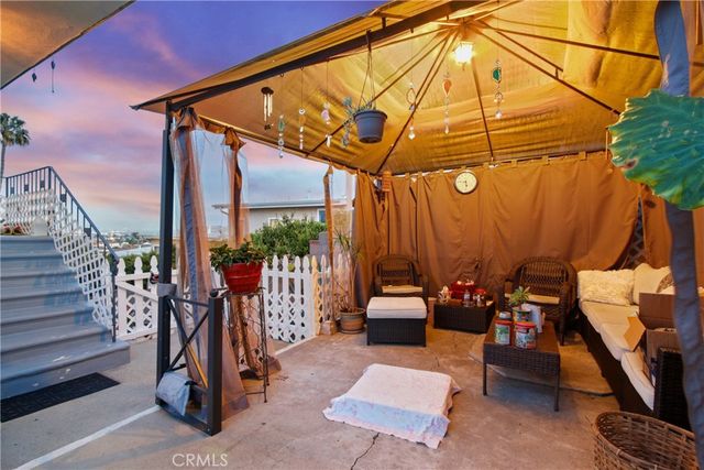 719 Oro Terrace, San Pedro, CA 90731