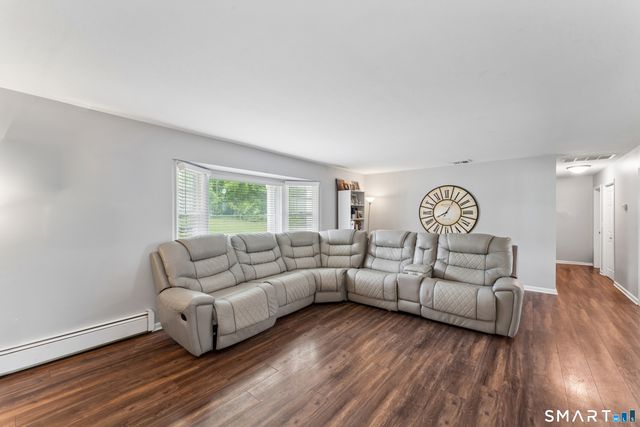 132 Luther Drive, Southbury, CT 06488