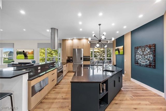 1825 Les Chateaux BLVD 204, Naples, FL 34109