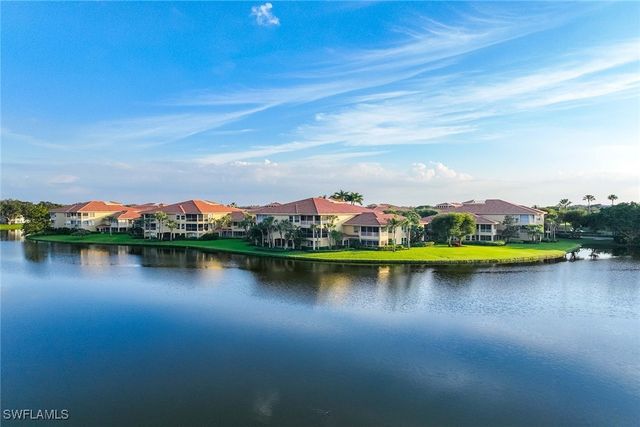 1825 Les Chateaux BLVD 204, Naples, FL 34109