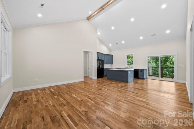 210 Hickory Tree Lane, Hendersonville, NC 28739