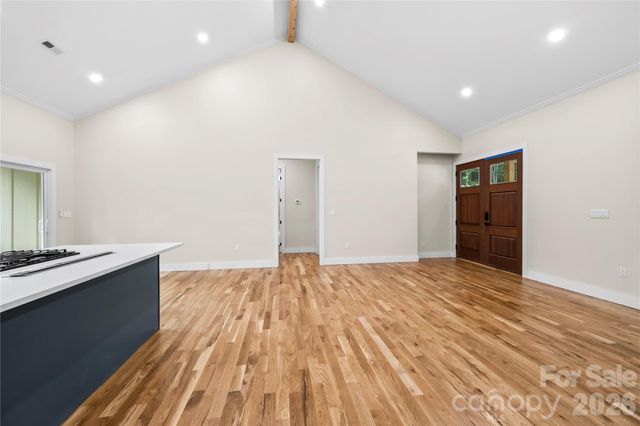 210 Hickory Tree Lane, Hendersonville, NC 28739