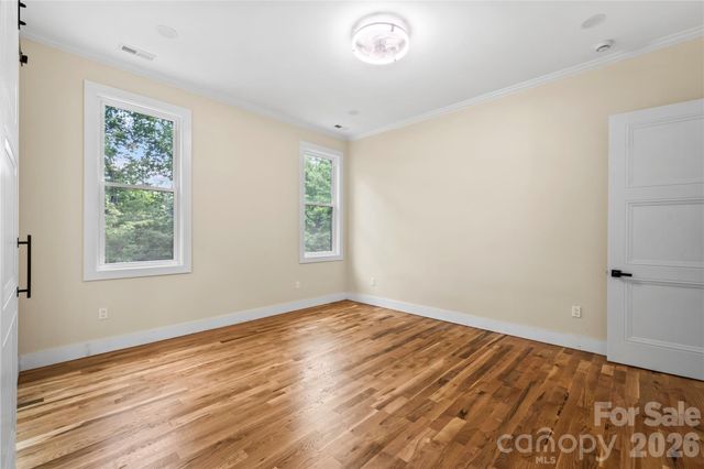 210 Hickory Tree Lane, Hendersonville, NC 28739