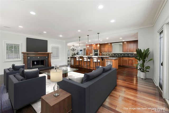 3081 Main Way, Los Alamitos, CA 90720