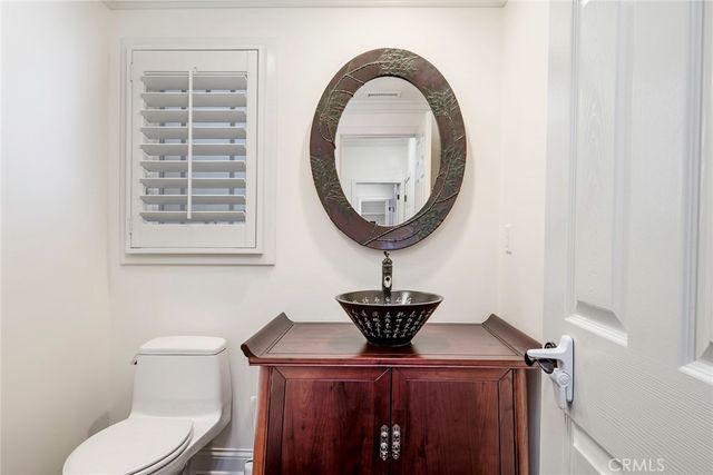 3081 Main Way, Los Alamitos, CA 90720