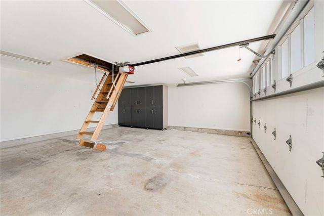 3081 Main Way, Los Alamitos, CA 90720
