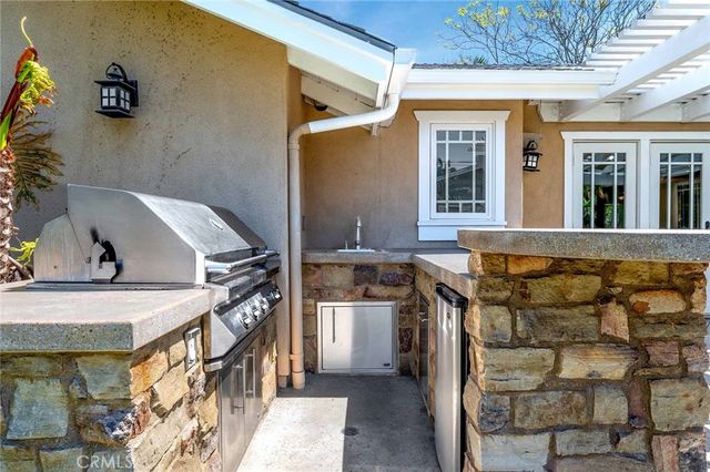 3081 Main Way, Los Alamitos, CA 90720