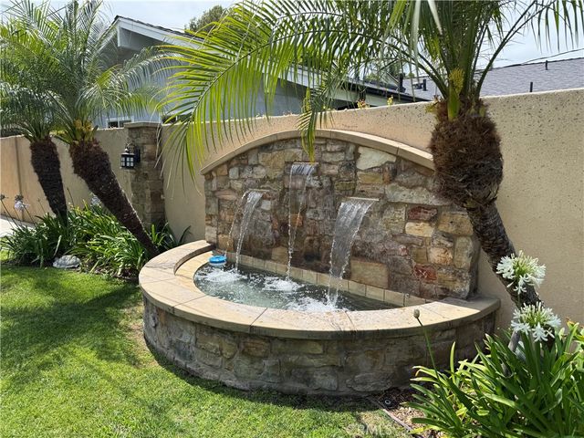3081 Main Way, Los Alamitos, CA 90720