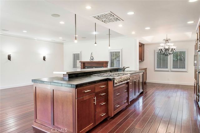 3081 Main Way, Los Alamitos, CA 90720