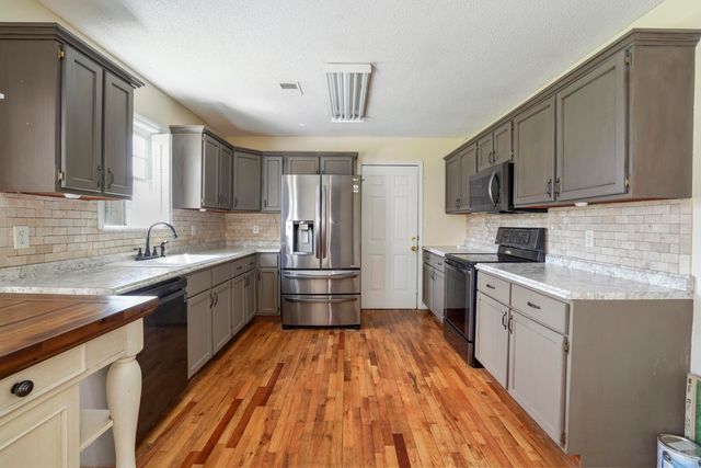 134 Hearthside Drive, Somerset, KY 42503