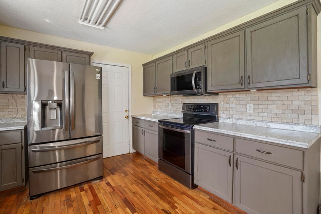 134 Hearthside Drive, Somerset, KY 42503