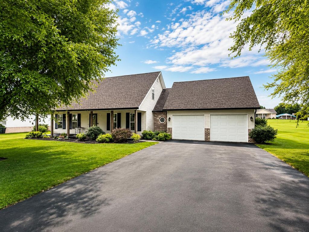 134 Hearthside Drive, Somerset, KY 42503