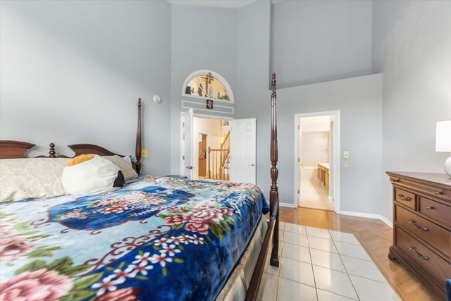 11460 Prescott Lane, Westchester, IL 60154