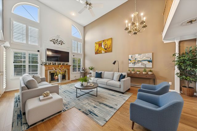 11460 Prescott Lane, Westchester, IL 60154