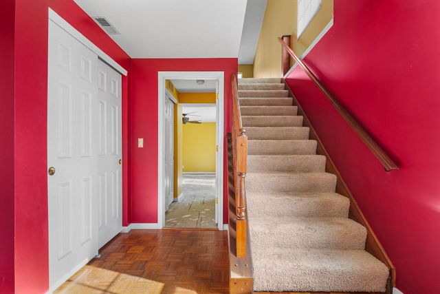 2156 Tantallon Drive, Fort Mitchell, KY 41017