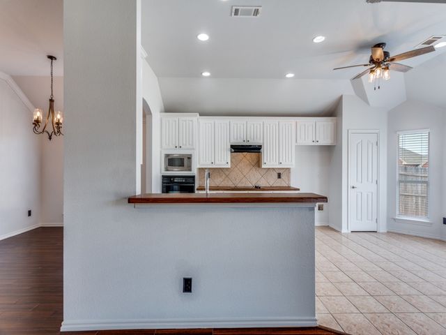 4001 Bedington Lane, Fort Worth, TX 76244