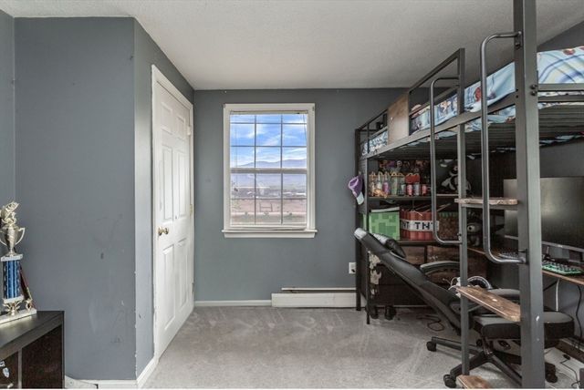 912 Plymouth St, Middleboro, MA 02346