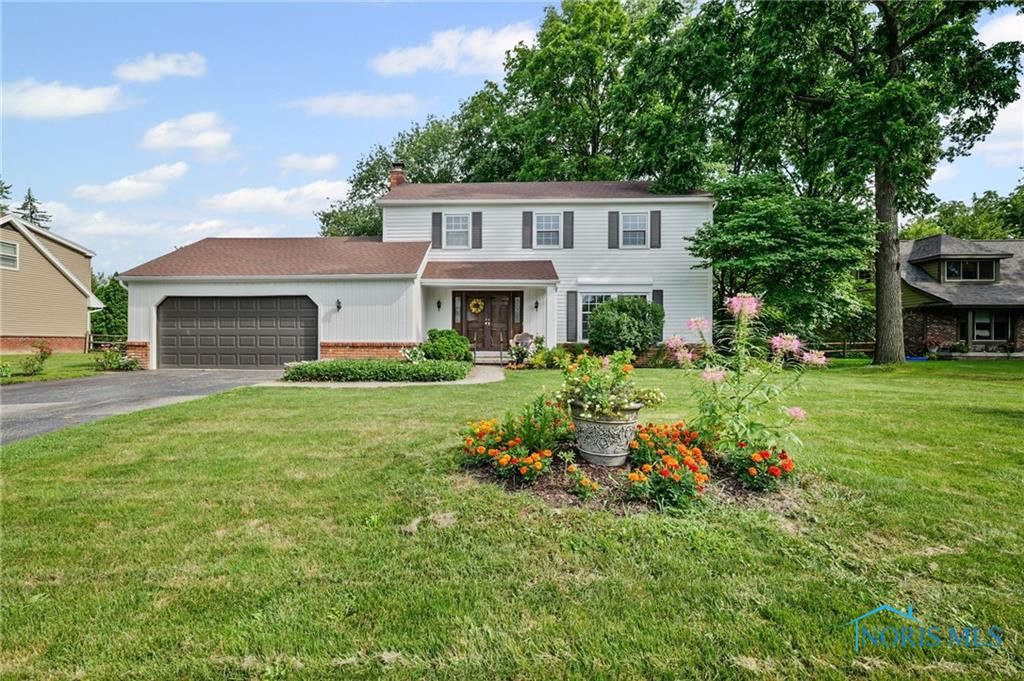 920 Bexley Drive, Perrysburg, OH 43551