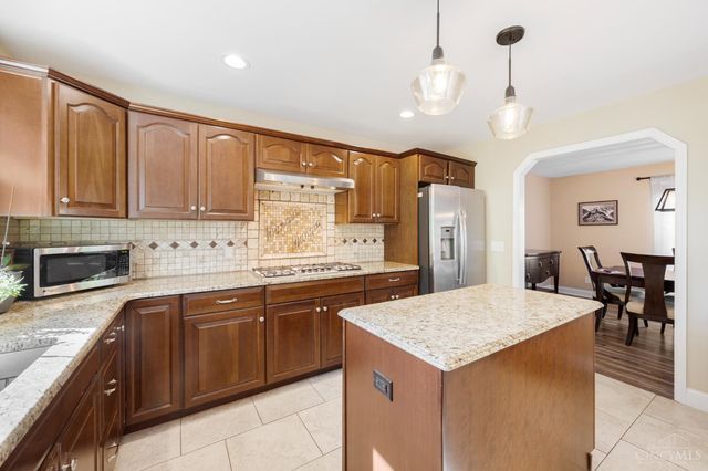 3834 Foxtail Lane, Miami Twp, OH 45248