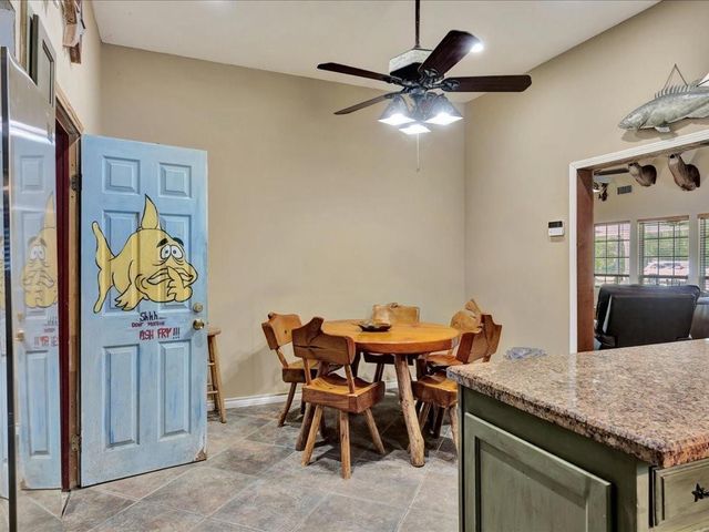 21441 Fm 705, Broaddus, TX 75929