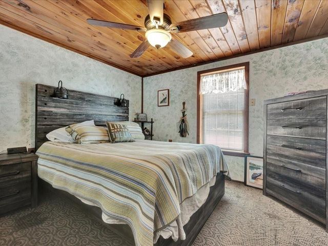 21441 Fm 705, Broaddus, TX 75929