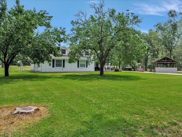 21441 Fm 705, Broaddus, TX 75929