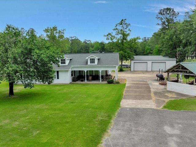 21441 Fm 705, Broaddus, TX 75929