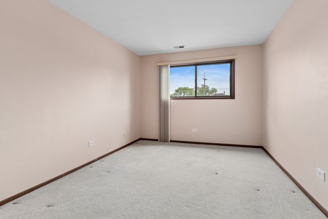 9654 Nottingham Avenue 1A, Chicago Ridge, IL 60415