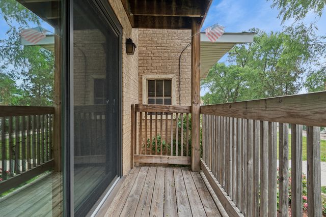 9654 Nottingham Avenue 1A, Chicago Ridge, IL 60415