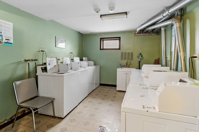 9654 Nottingham Avenue 1A, Chicago Ridge, IL 60415