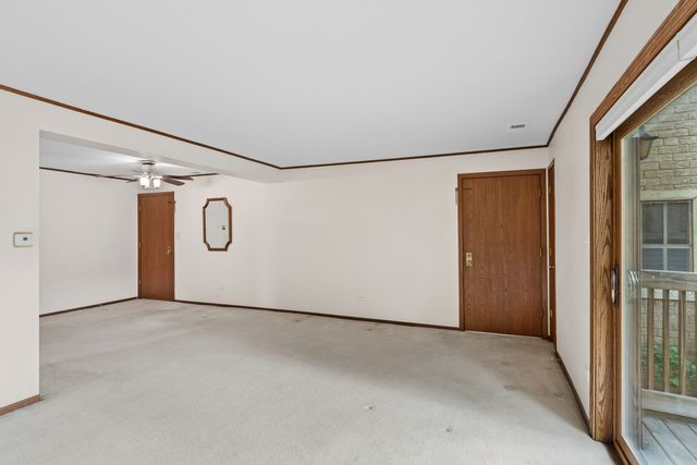 9654 Nottingham Avenue 1A, Chicago Ridge, IL 60415