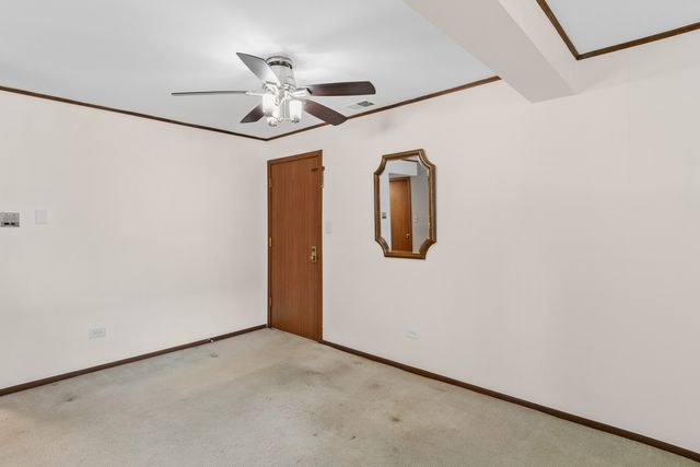 9654 Nottingham Avenue 1A, Chicago Ridge, IL 60415