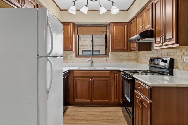 9654 Nottingham Avenue 1A, Chicago Ridge, IL 60415