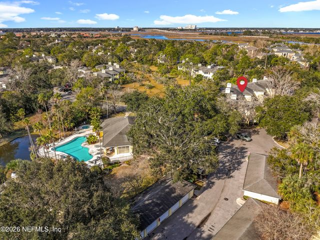 1800 THE GREENS Way 1801, Jacksonville Beach, FL 32250