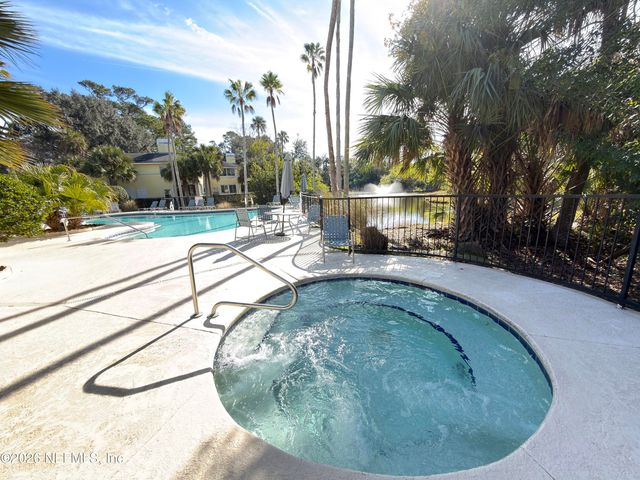 1800 THE GREENS Way 1801, Jacksonville Beach, FL 32250