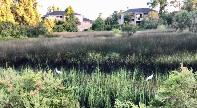 1800 THE GREENS Way 1801, Jacksonville Beach, FL 32250