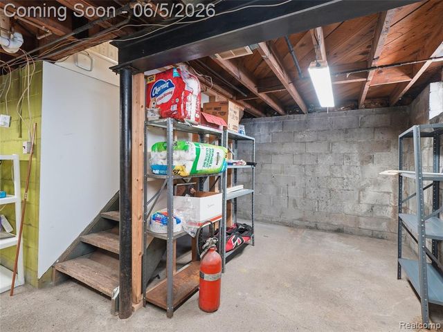 12960 Castle Street, Southgate, MI 48195
