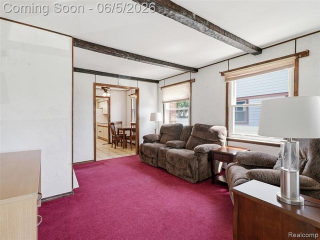 12960 Castle Street, Southgate, MI 48195