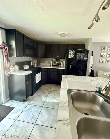 10519 Dewhurst Road, Elyria, OH 44035