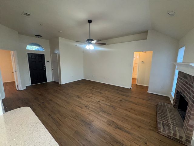 1016 Glenhaven Drive, Hutchins, TX 75141