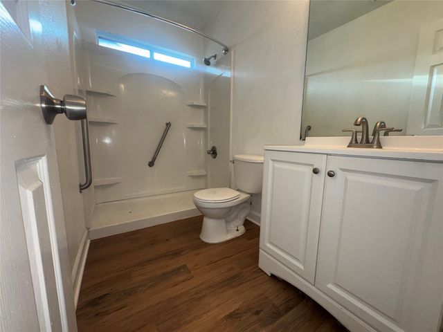 1016 Glenhaven Drive, Hutchins, TX 75141