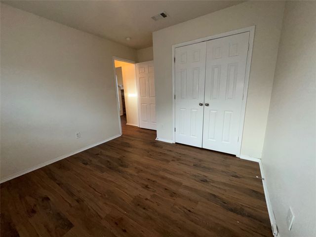 1016 Glenhaven Drive, Hutchins, TX 75141
