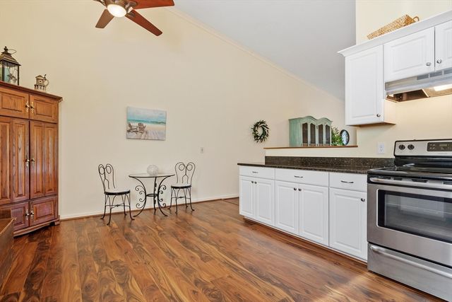 181 Littleton Road 142 BLD. 2, Chelmsford, MA 01824