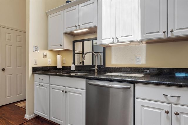 181 Littleton Road 142 BLD. 2, Chelmsford, MA 01824