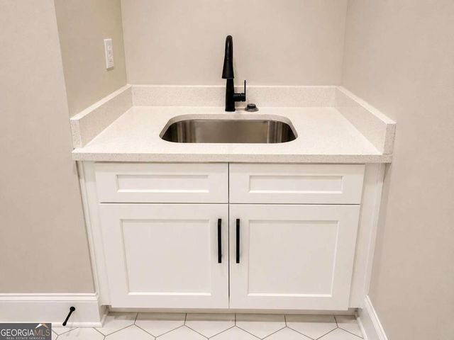 91 LENTEN ROSE Lane, Pendergrass, GA 30567