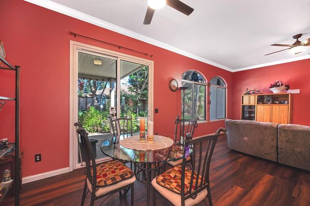 1313 Beckett Dr, Roseville, CA 95747